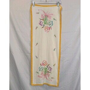 Antique Handmade Floral Bouquet Embroiedred‎ edged Table Runner Size is  40x15